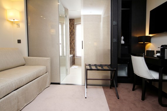 Suites chambres Hôtel Elysées Paris